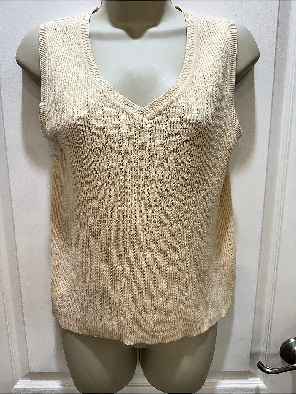 J.Crew Cotton V-Neck Sweater Vest in Cream Small Great Condition